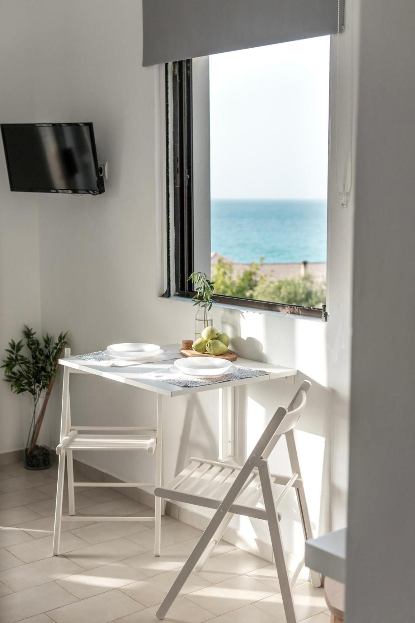 Sea View Studio At Xenios Avlais 阿利卡纳斯 外观 照片